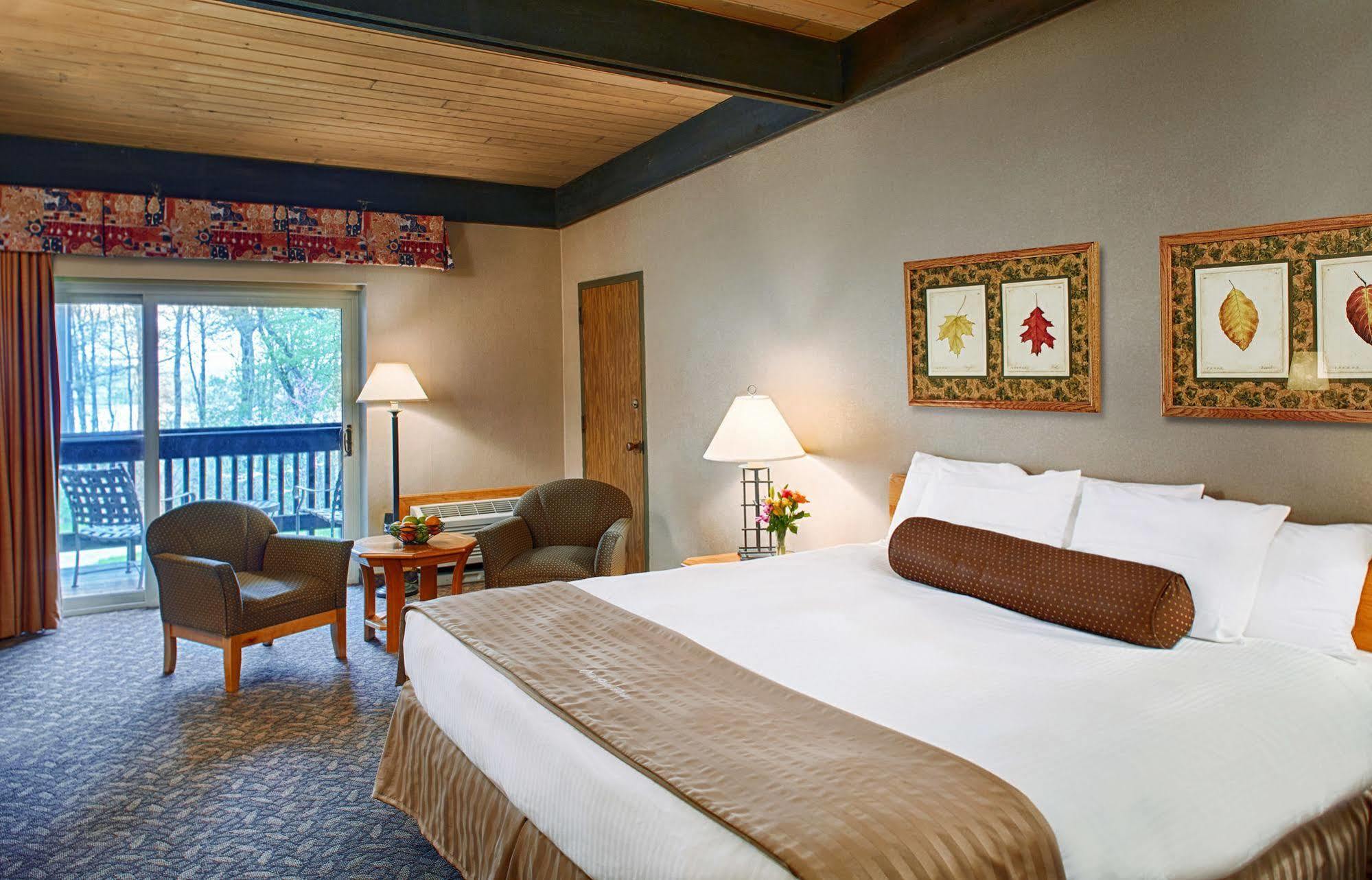 Mohican Lodge And Conference Center Perrysville Экстерьер фото